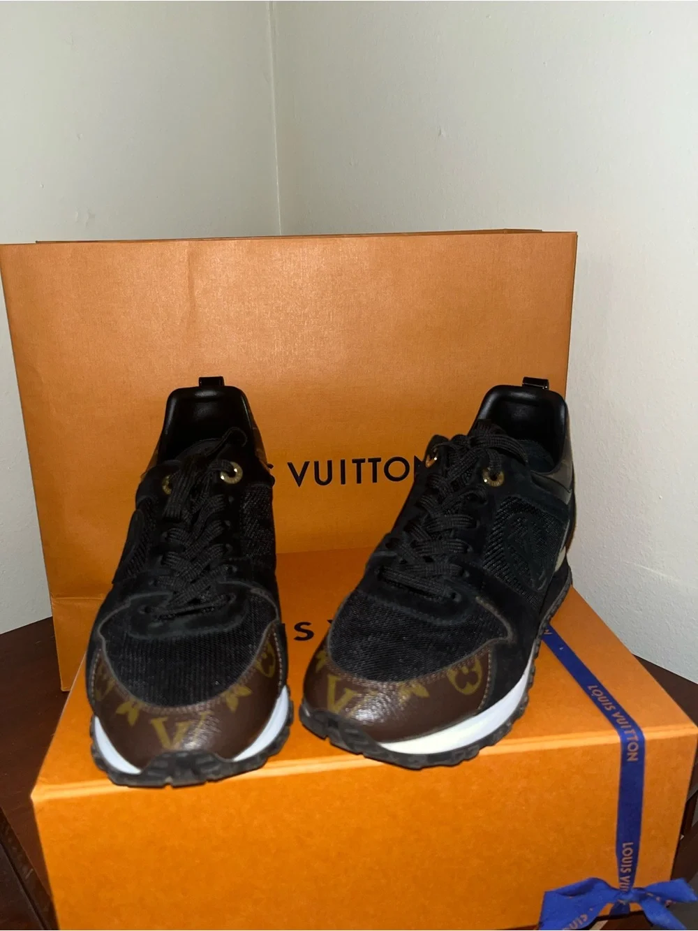 Louis Vuitton Black & Brown Monogram Low-Top Sneakers
